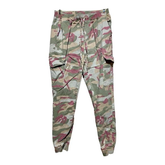 Almost Famous Crave Fame Camo Hi Waisted Cargo Joggers Size 26w - Picture 2 of 4